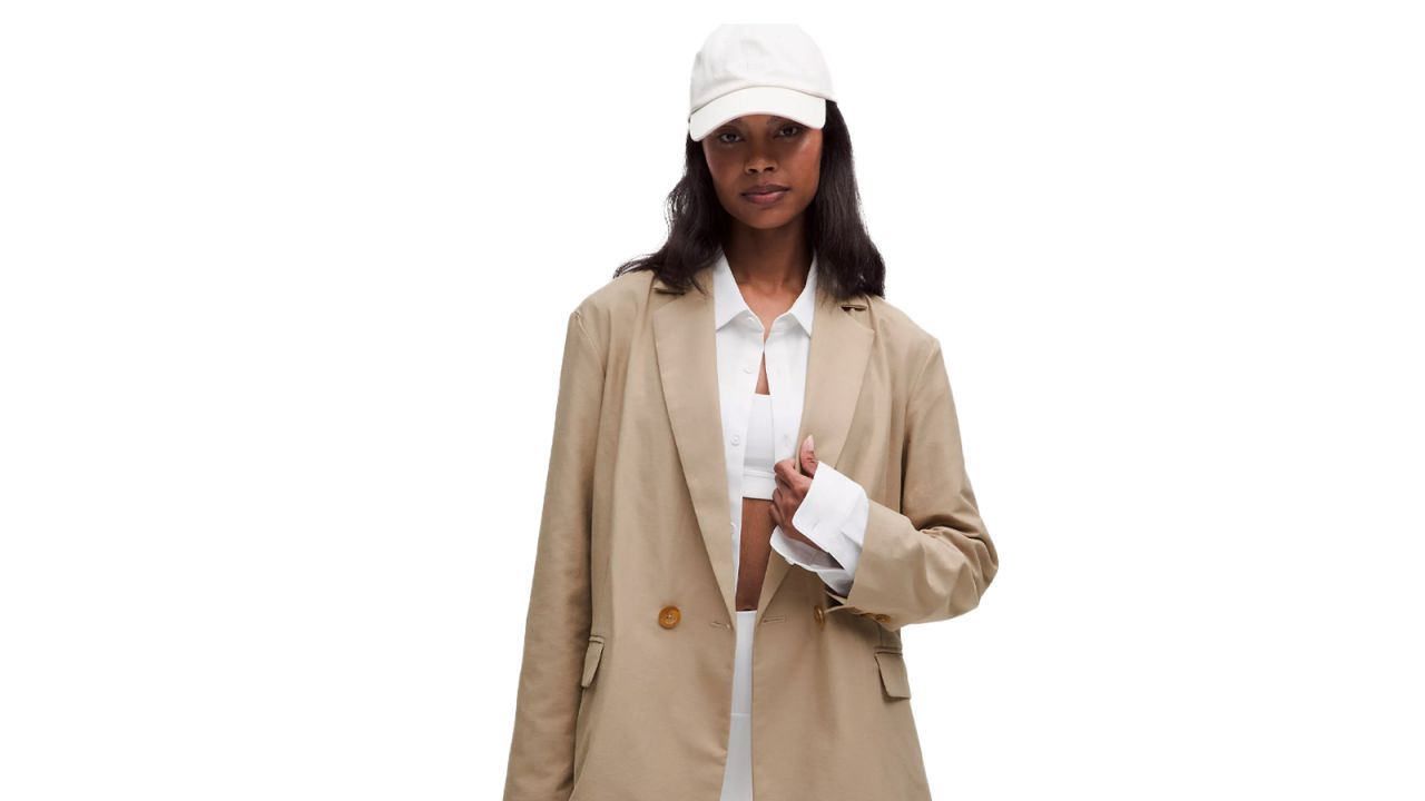 LuluLinen Oversized Blazer .jpg