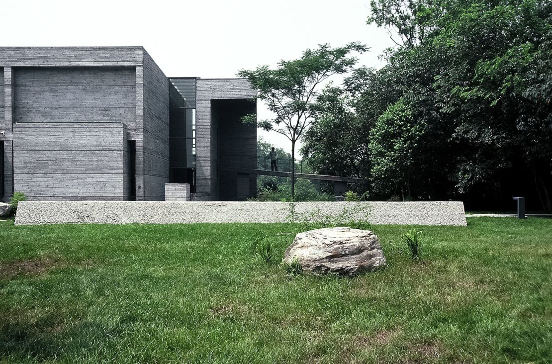 _Luyeyuan-Stone-Sculpture-Art-Museum-4.1.-Facade-(Bi-Kejian-毕克俭).jpg