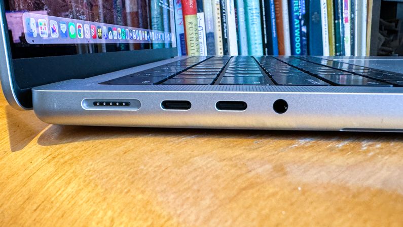 MacBook-Pro-M3-review-14-inch-ports-left.jpg