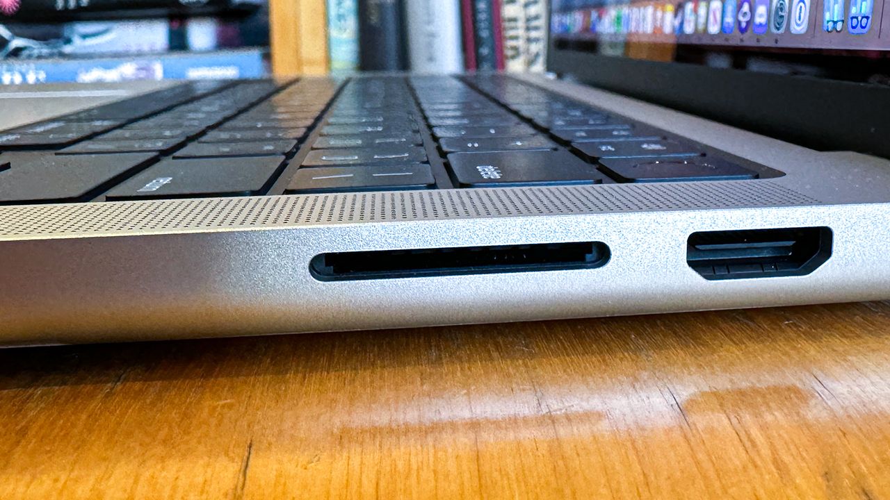 Apple MacBook Pro 16 2023 M3 Pro review - Efficiency before performance -   Reviews