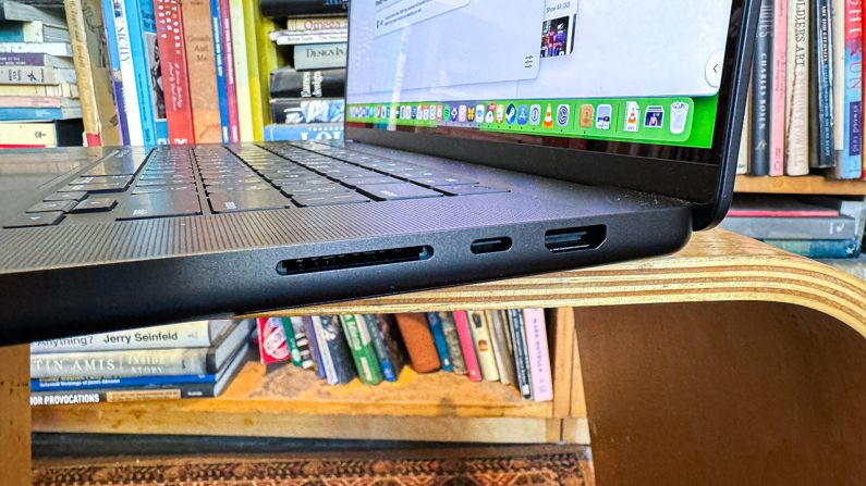 MacBook-Pro-M3-review-16-inch-ports-right.jpg