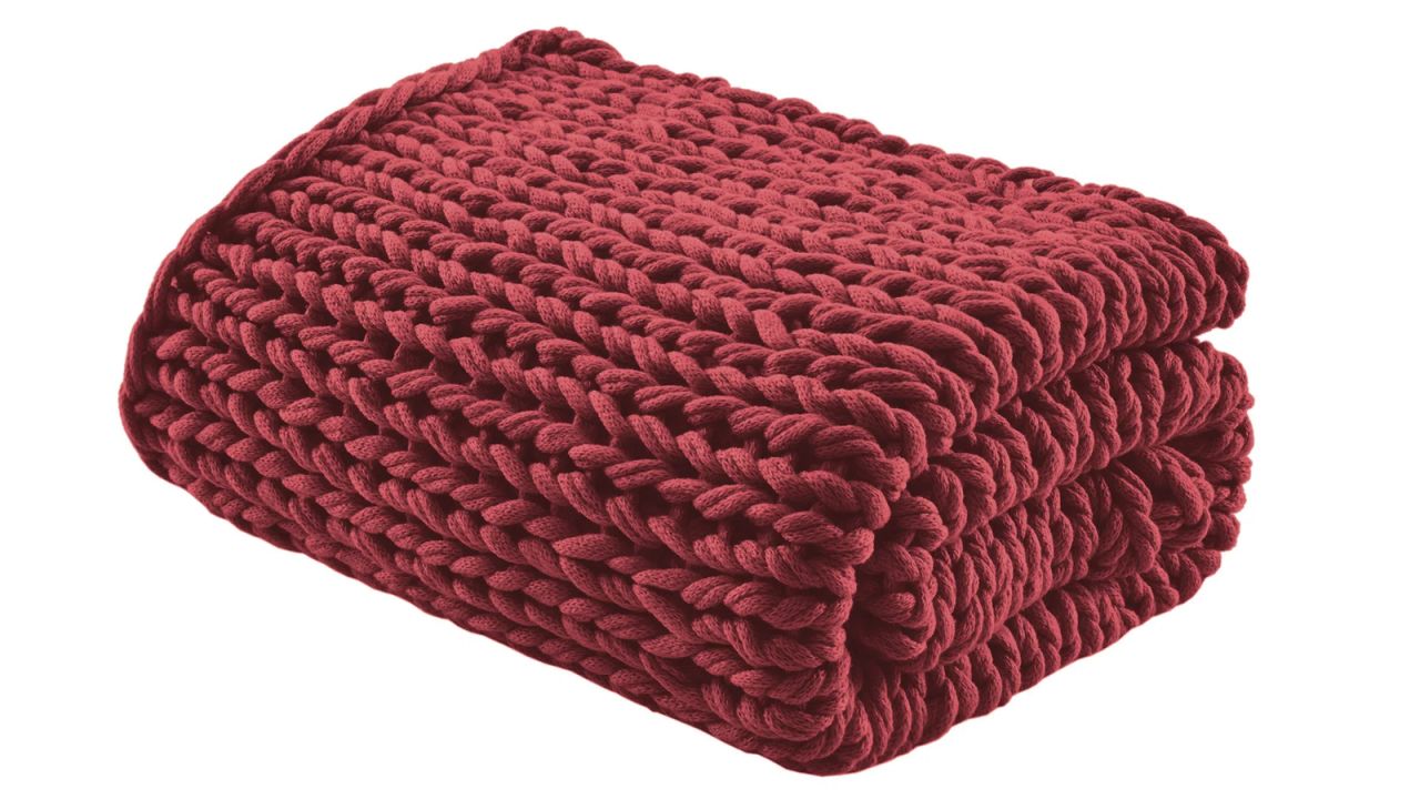 Madison Handmade Chunky Double Knit Throw .jpg