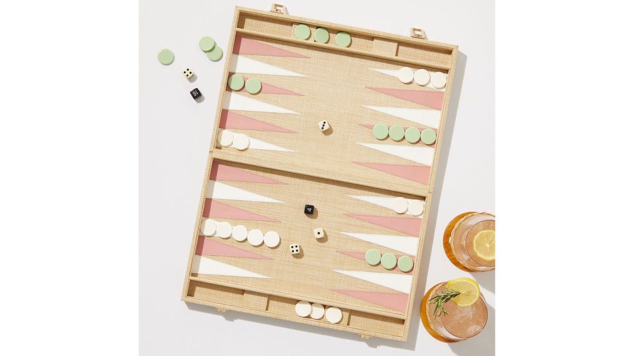 mark-graham-raffia-backgammon-game-set-z peach fuzz cnnu.jpg