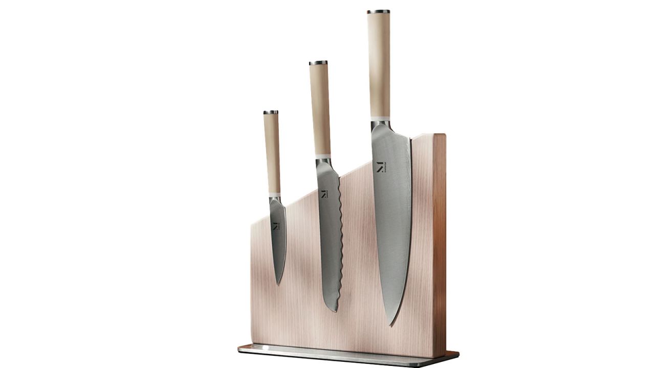 Material The Knives + Stand.jpg