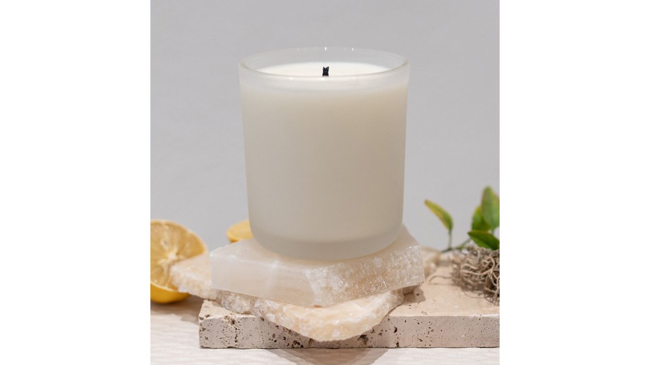 Meno Home Clean Candle Eden product card cnnu.jpg