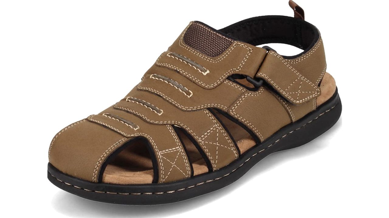 mens sandals dockers