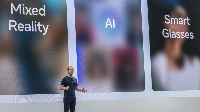 Mark Zuckerberg, director ejecutivo de Meta Platforms Inc., habla en un evento Meta Connect en Menlo Park, California, el 27 de septiembre de 2023.