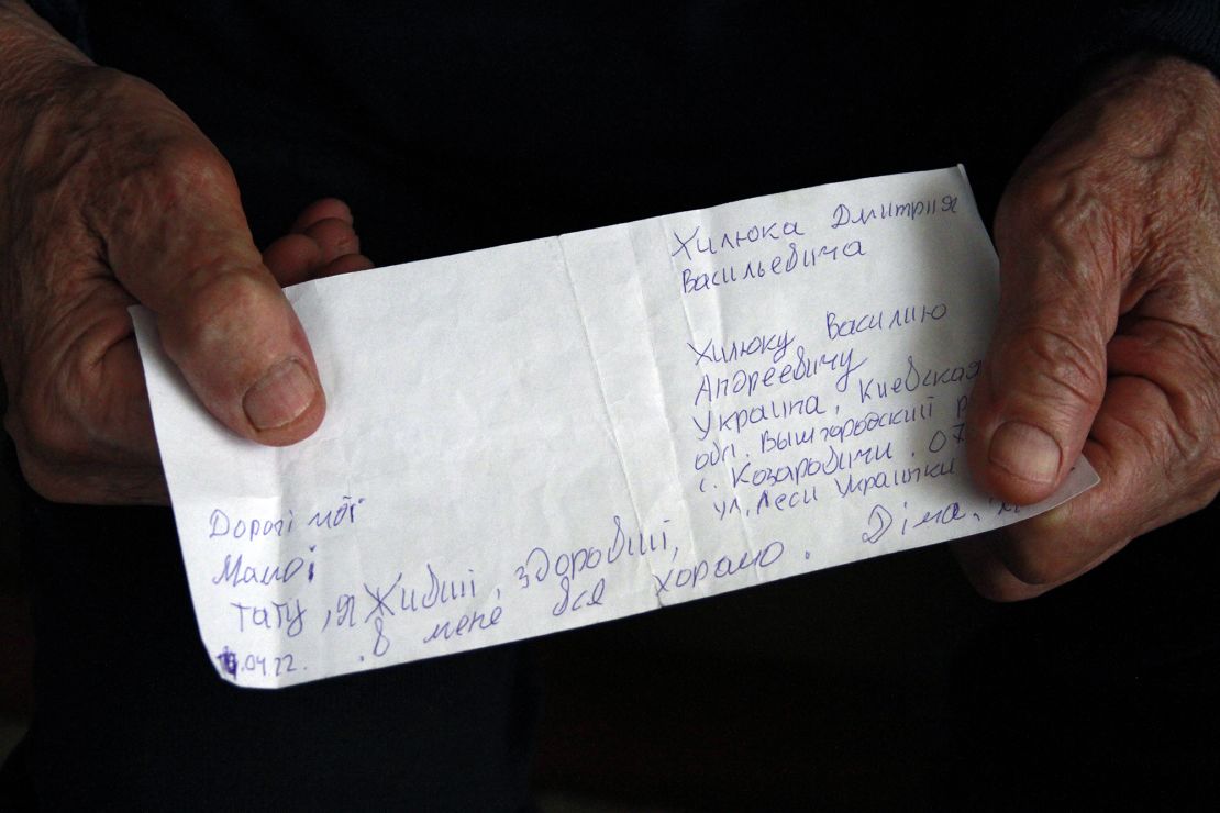 The handwritten note Halyna and Vasyl Khyliuk received from their son Dima.