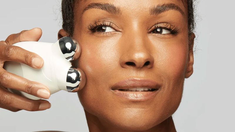 The 9 best microcurrent devices for a sculpted face