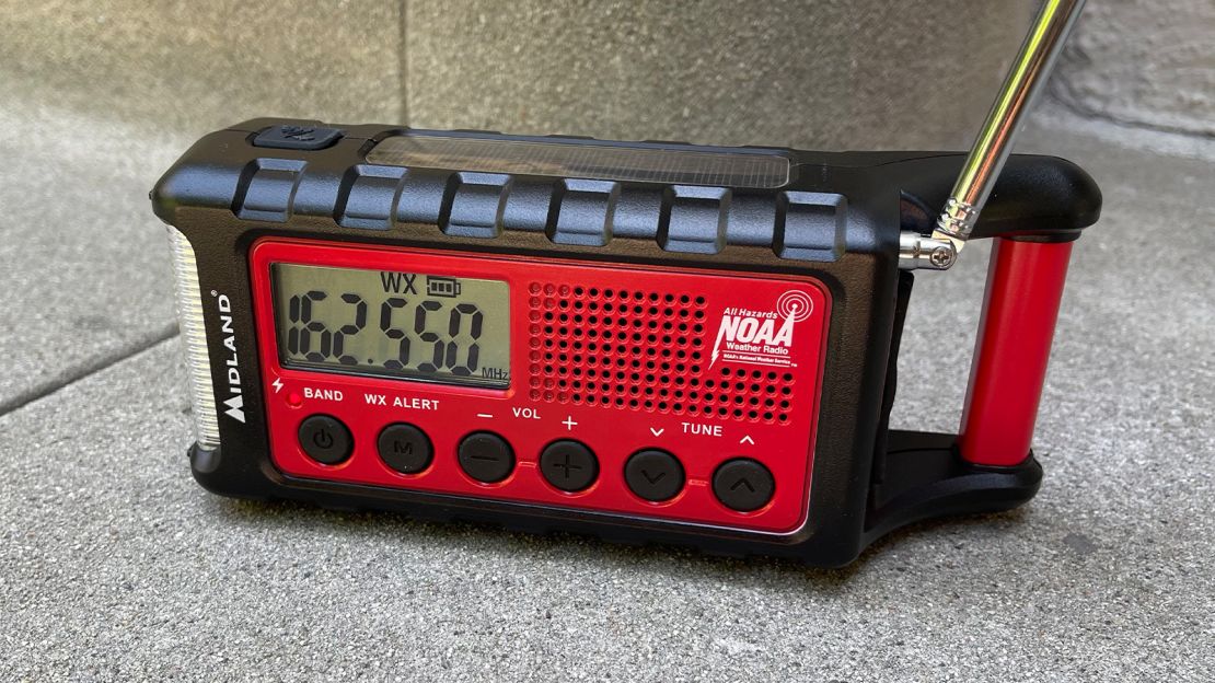 Portable AM FM SW Radio: Battery Operated Radio by 4 D Cell Batteries Or AC  Power Shortwave Radio with Excellent Reception,Big Speaker, Standard