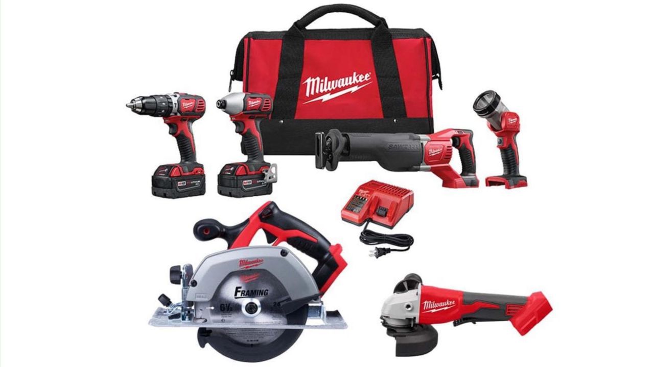 Milwaukee M18 4-Tool Combo Kit.jpg