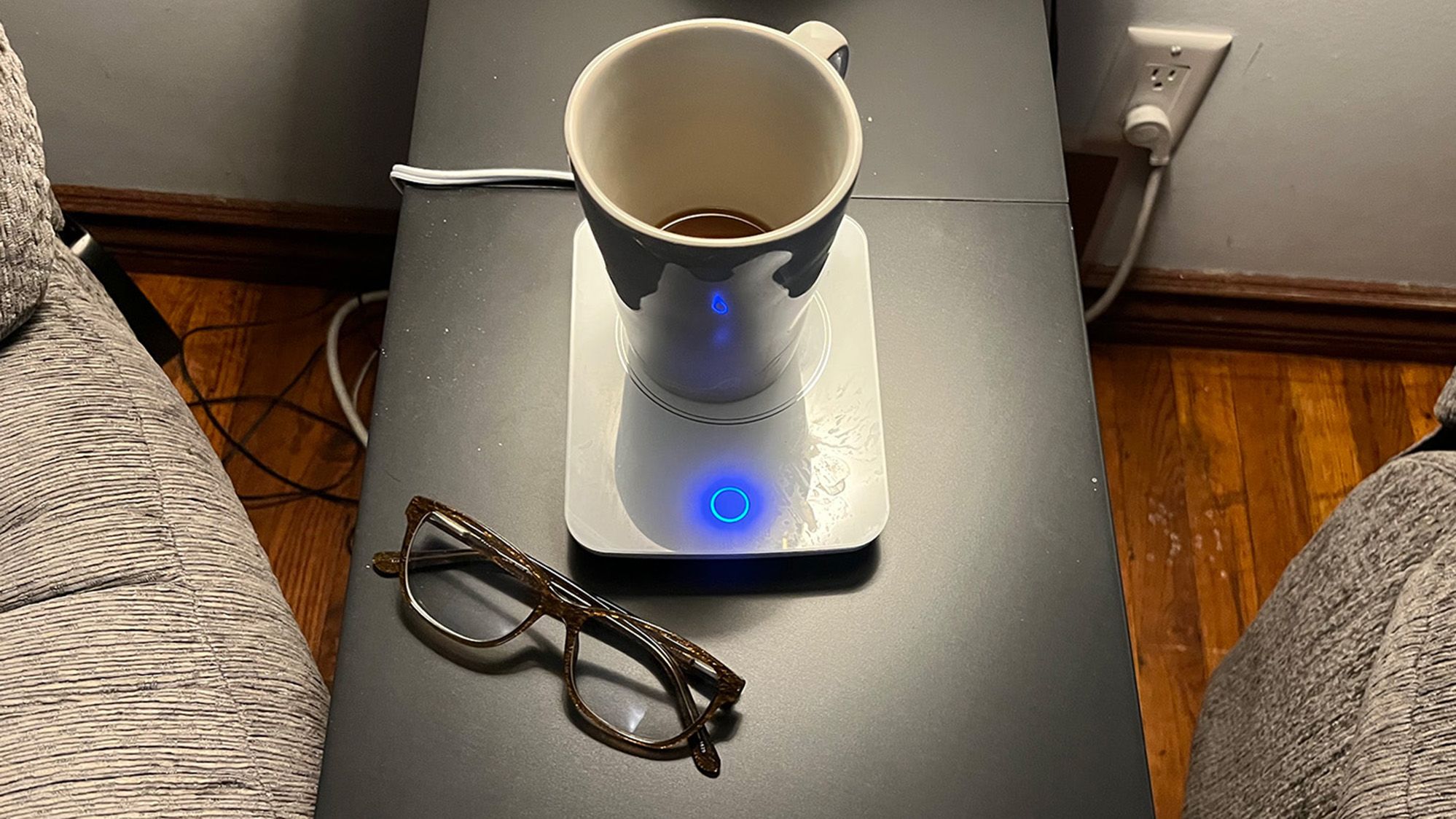 Electric Mug Warmer for Coffee and Tea, Easy to Transport Beverage Warmer,  Use at Home or at The Office, Mug is Not Included