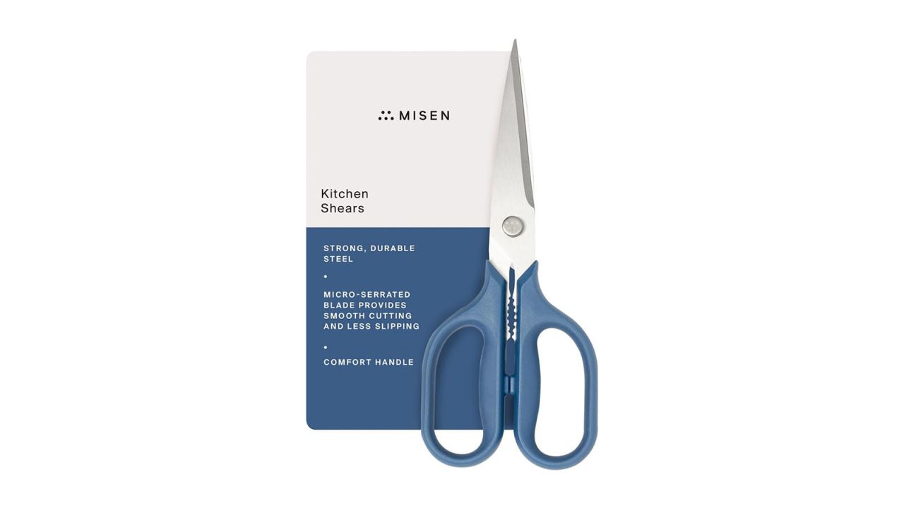 Misen Kitchen Shears against product box, placed in white background.