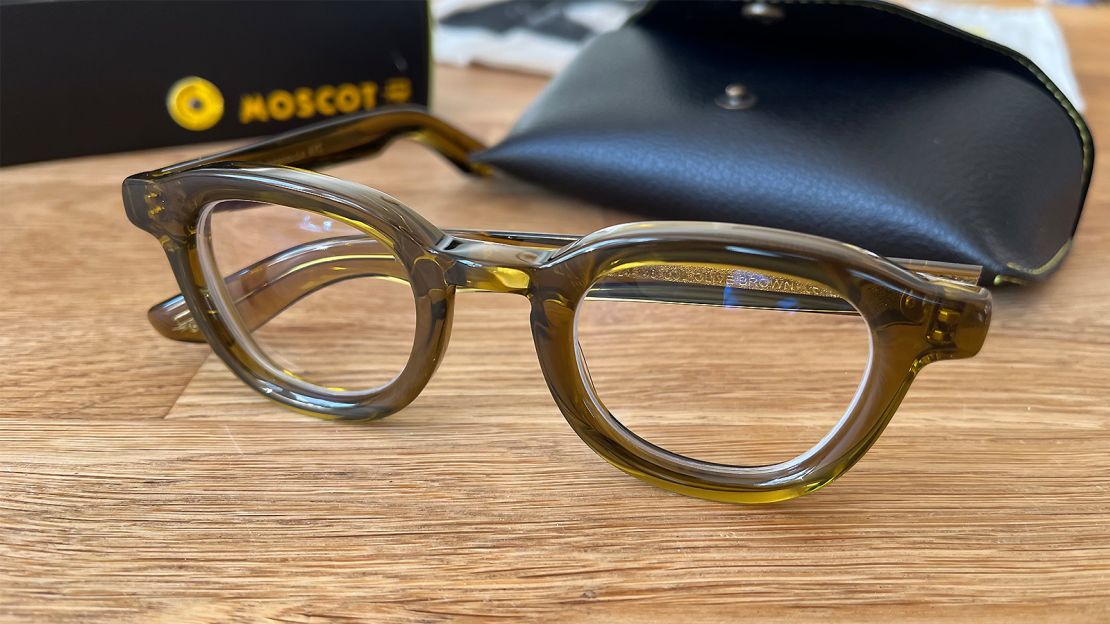 Moscot Dahven glasses Underscored