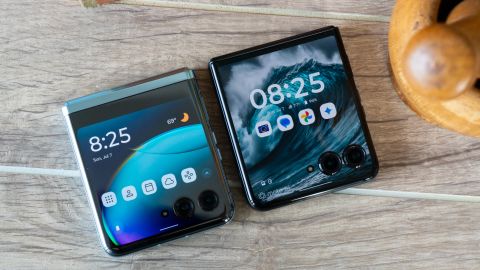 Moto Razr and Razr Plus 2024 CNN-22.jpg