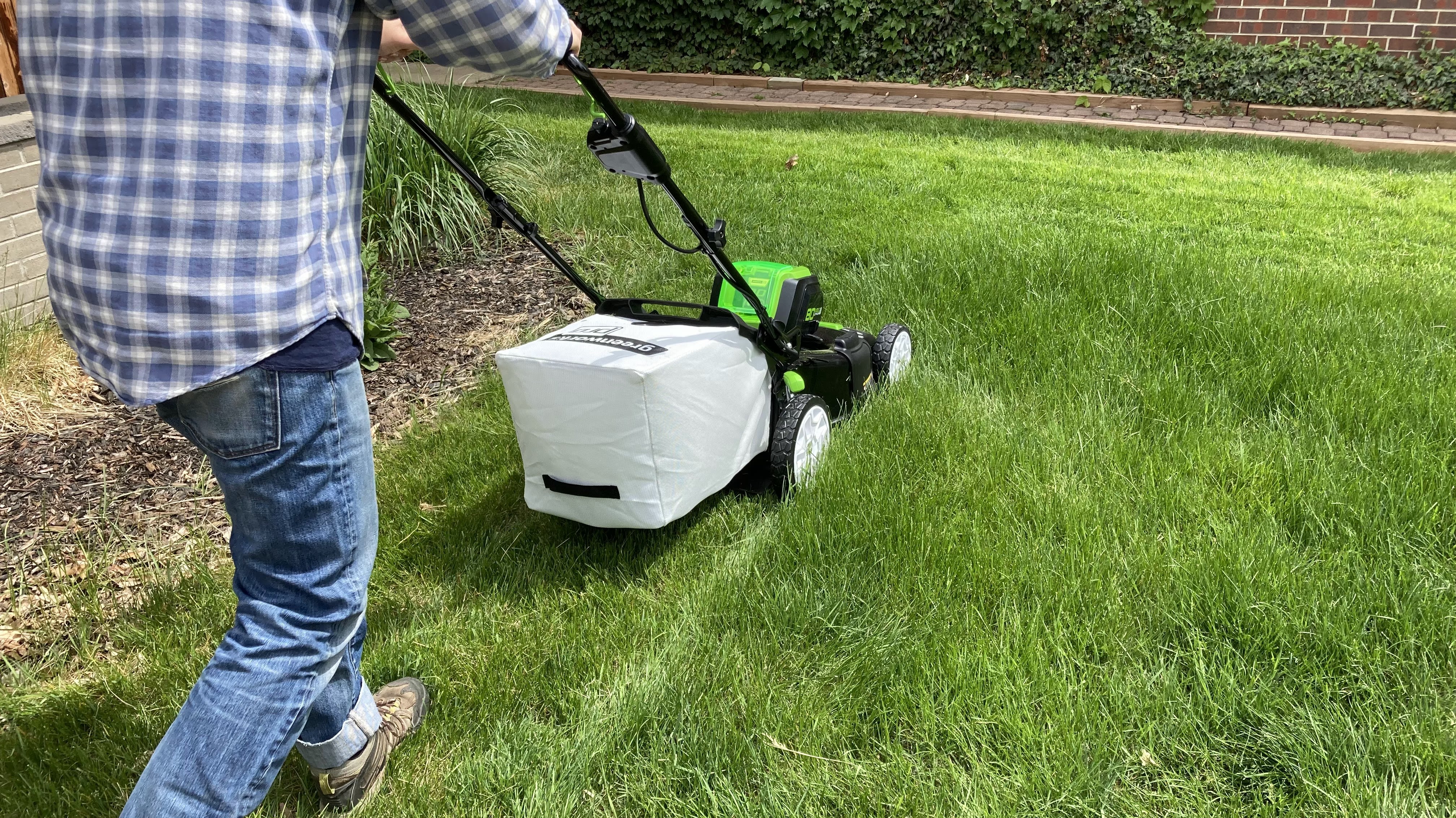 What is the Best Ryobi Battery Lawn Mower  : Top Picks and Reviews.