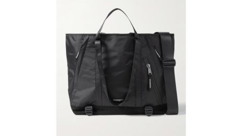 Thẻ sản phẩm túi tote in logo không thể thiếu của Mr. Porter CNNU.jpg