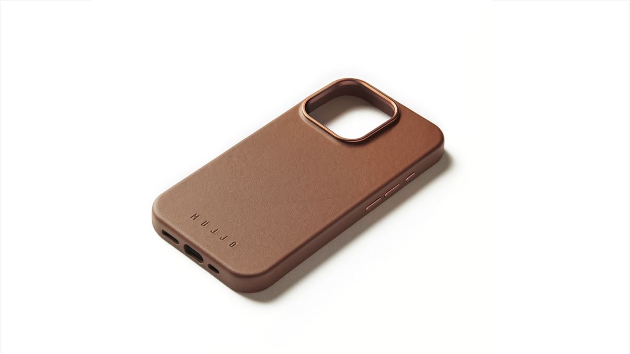 mujjo leather case.jpg