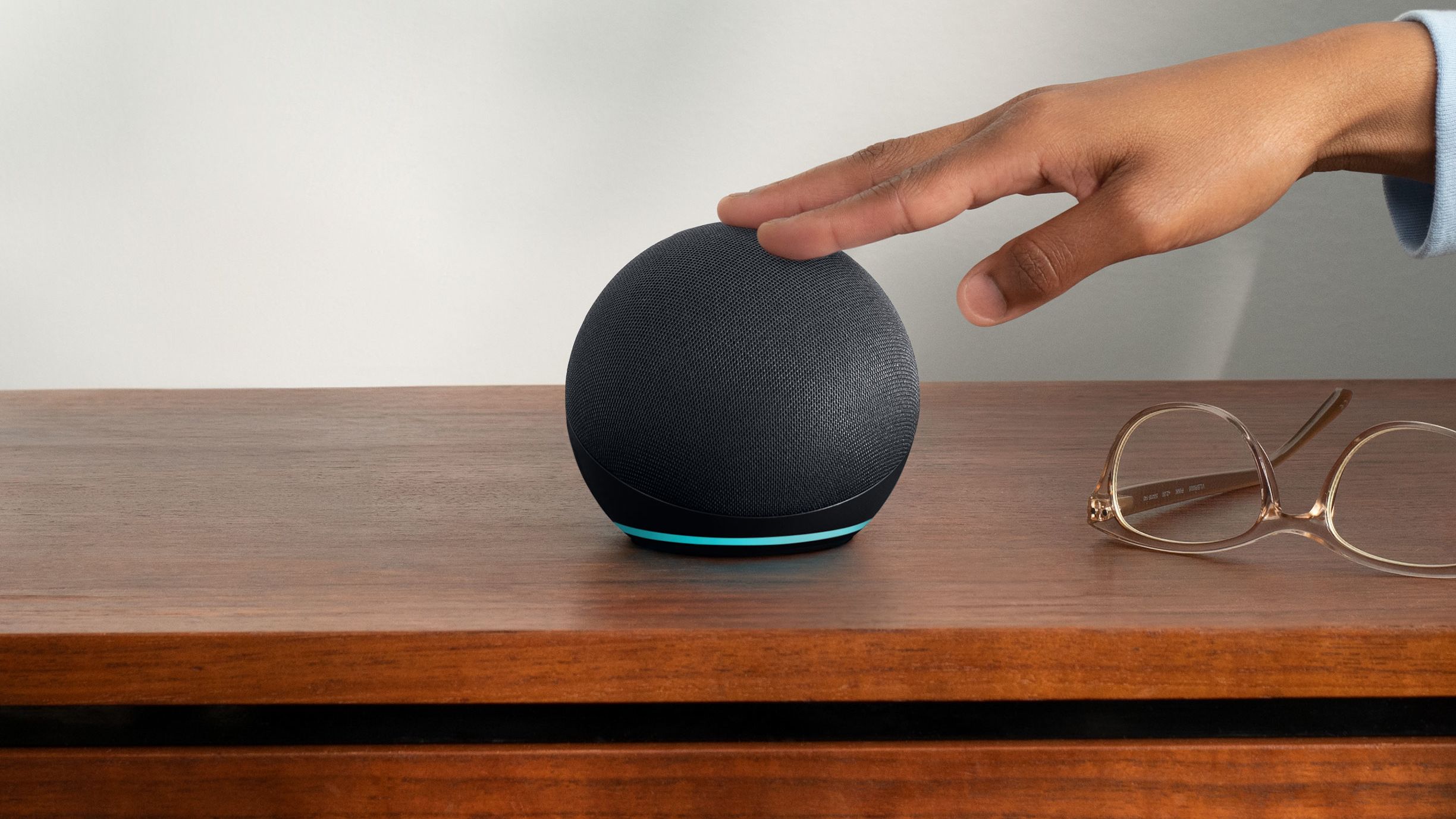 Echo Dot (4th generation), Smart speaker with Alexa