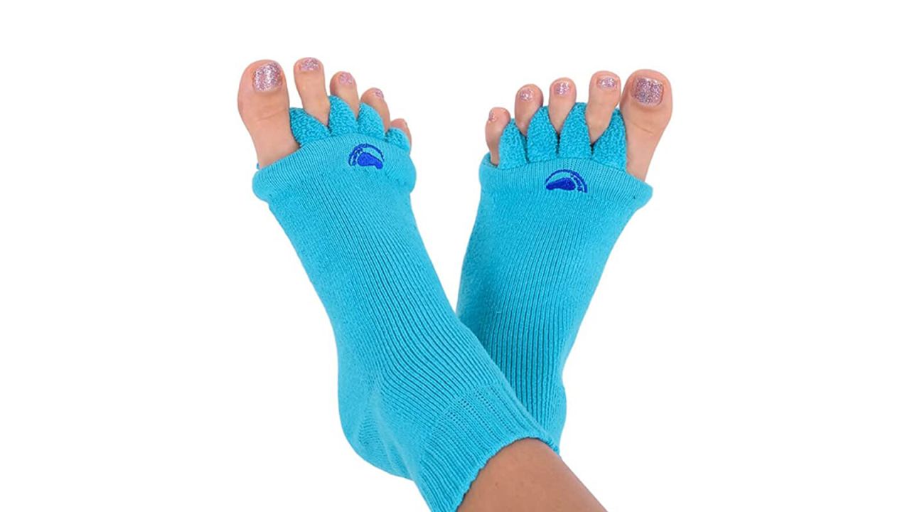 Toe Separator Socks With Bunion Pads Unisex Foot Alignment Socks Yoga Sports