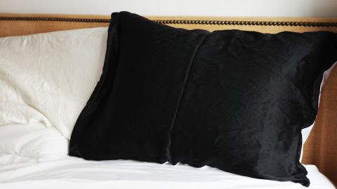 The MYK Natural Silk Pillowcase