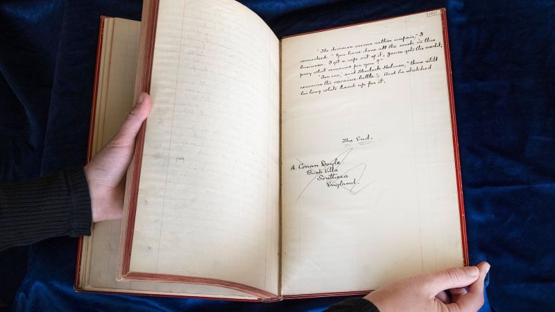 Оригиналният ръкопис на Шерлок Холмс може да донесе 1,2 милиона долара на търг
