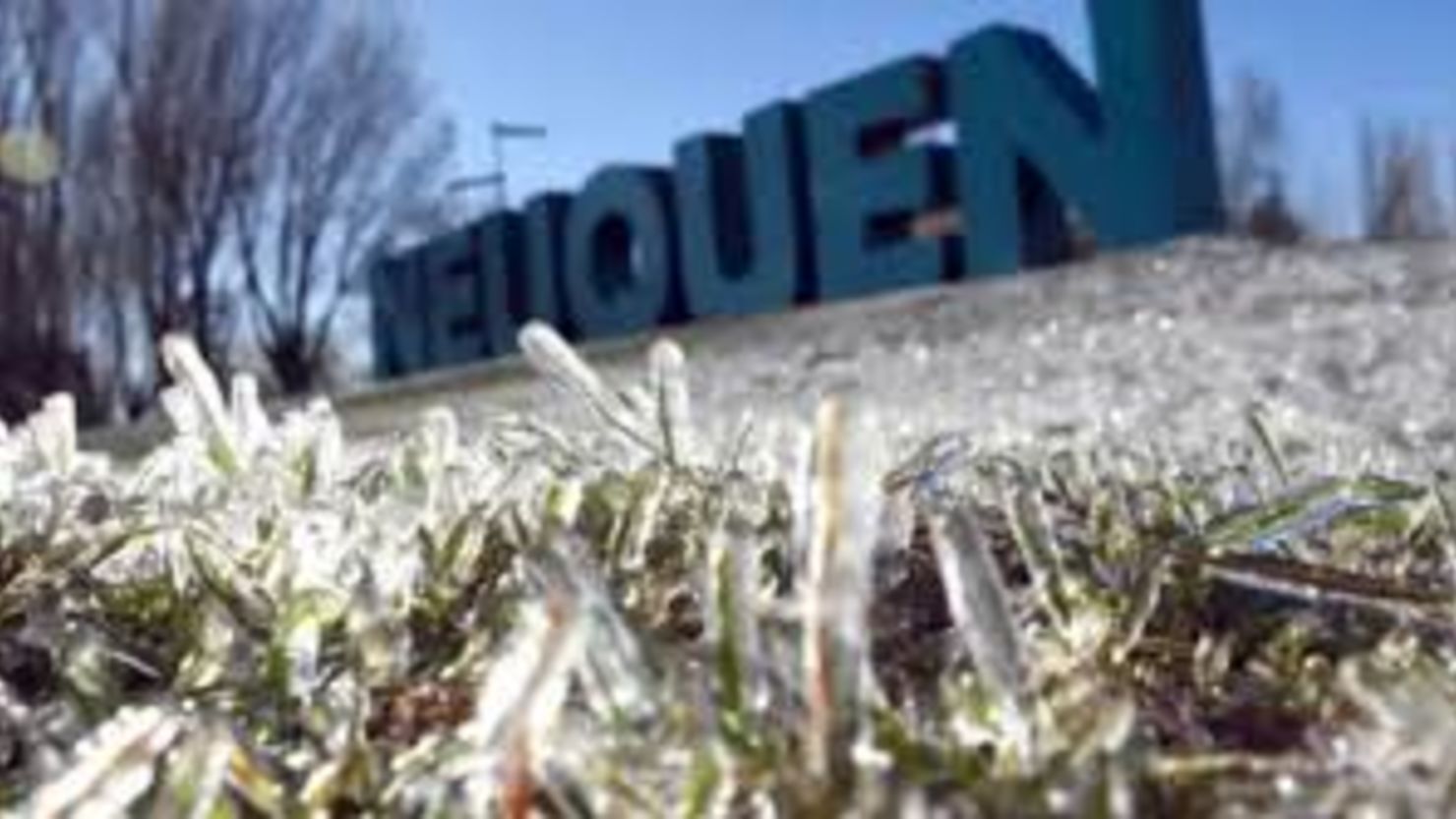 El frío bajo cero sigue en Neuquén: el pronóstico para los próximos días - Image 2