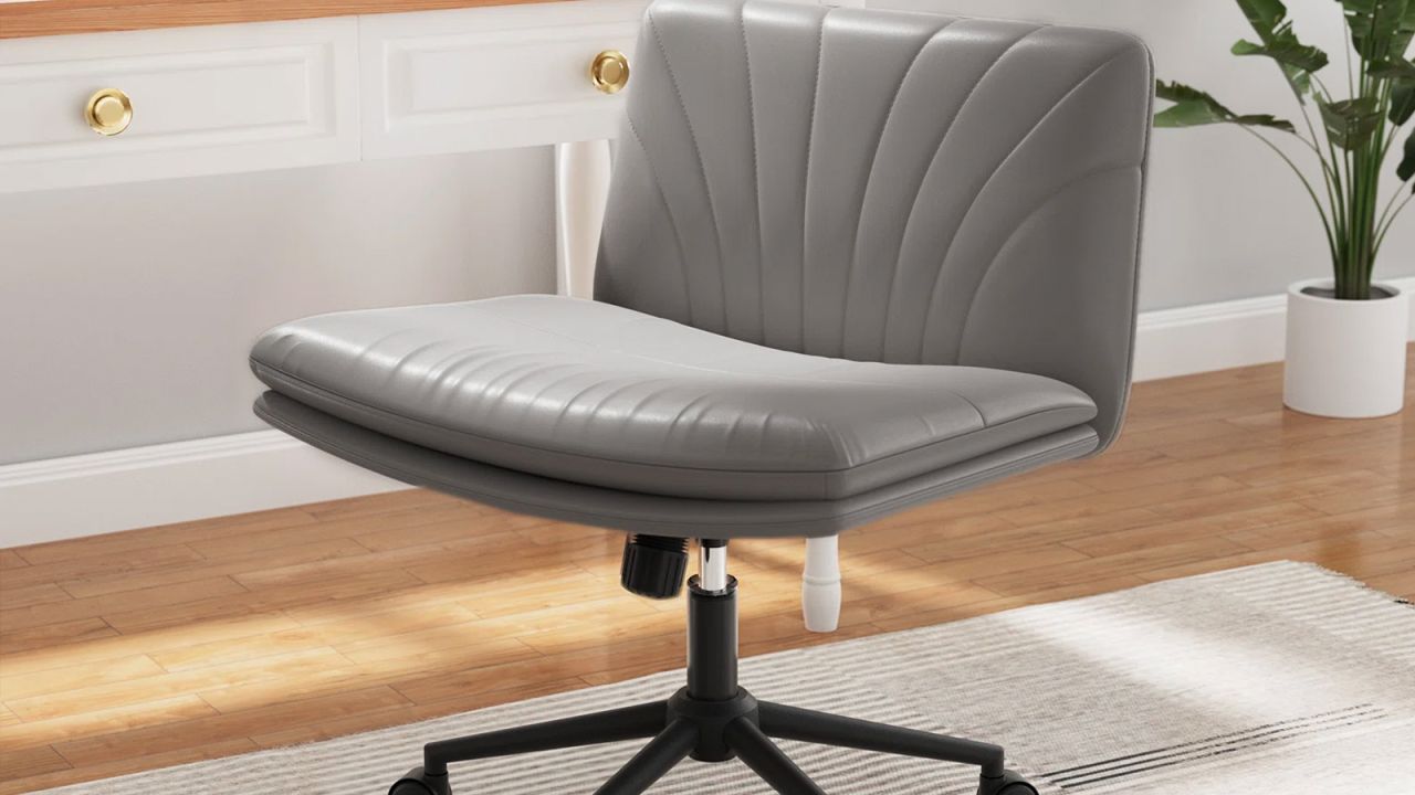 Nevel Task Chair Office Desk Chair Make Up Wide Chair with Wheels .jpg