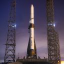 New Glenn on the launch pad at Launch Complex 36 (December 27, 2024).