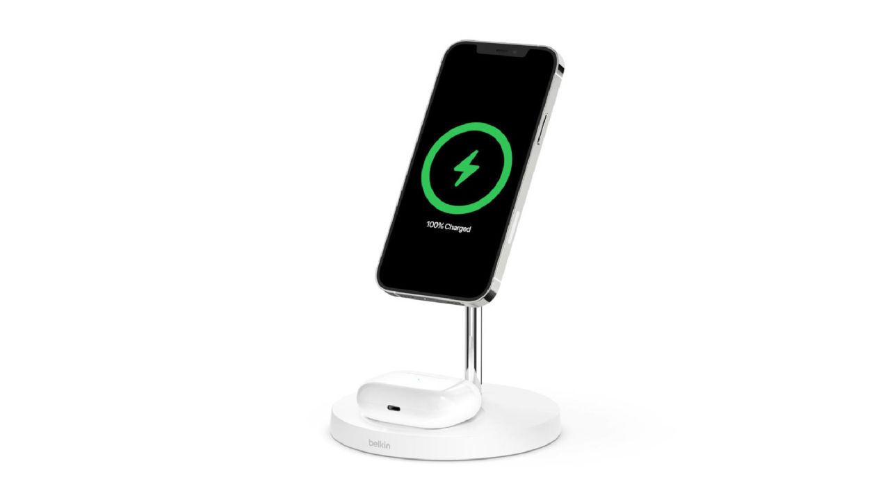 Belkin BOOST↑CHARGE Pro 2-in-1 Wireless Charger Stand with MagSafe - White