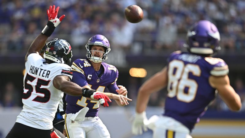 NFL Week 3 Review on Sunday: Vikings consolidate Super Bowl reputation, Ravens plunge Cowboys into crisis, weak Panthers take first win