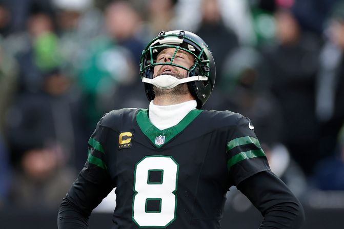 New York Jets quarterback Aaron Rodgers reacts during his team's 26-21 loss to the Seattle Seahawks in East Rutherford, New Jersey, on December 1.