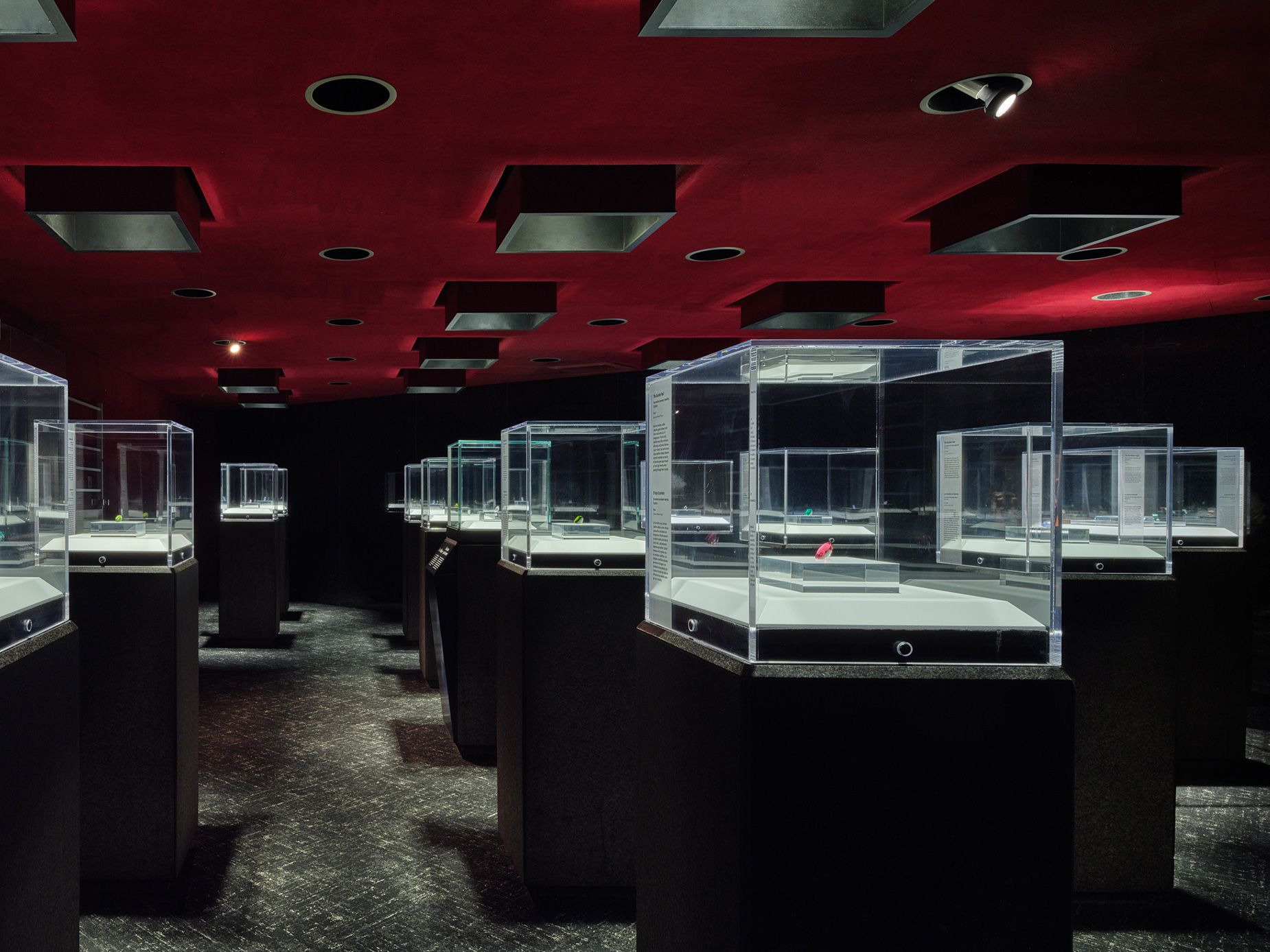 A view inside the Hixon Gem Vault, featuring highlights from the "100 Carats" exhibition.