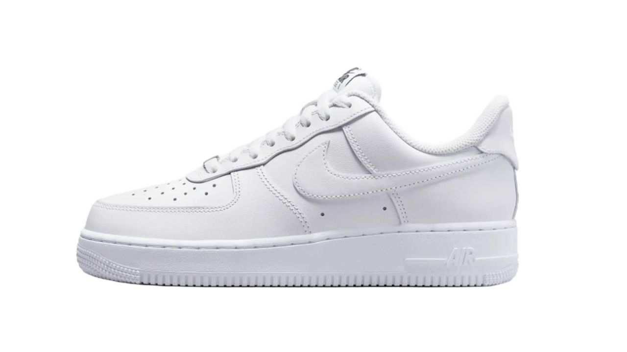 Nike Air Force 1 ’07 EasyOn Women’s Shoes.jpg