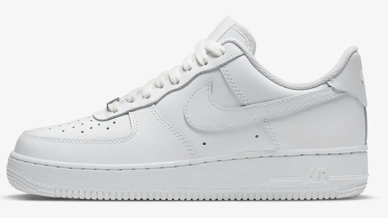 Nike Air Force 1 '07 Women's Shoes.jpg