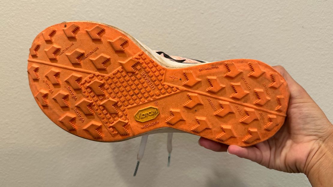 nike ultrafly vibram outsole cnnu