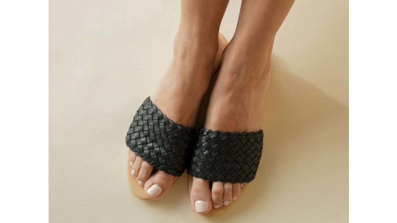 Nisolo Woven Sandal .jpg