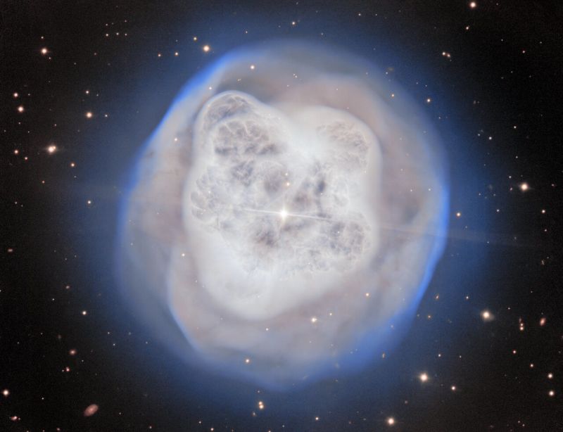 Crystal Ball Nebula image reveals a glimpse into a star's death | CNN