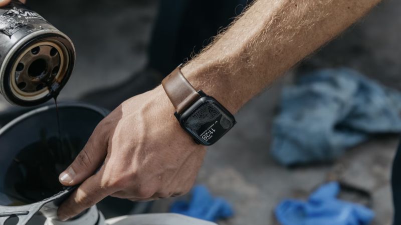 The 8 best leather Apple Watch bands in 2023 CNN Underscored