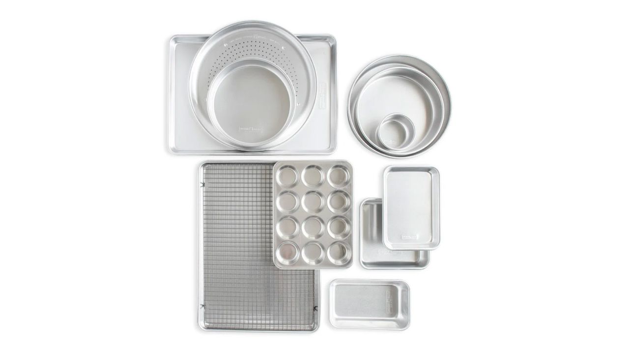 nordicware naturals 12 piece bakeware set product card cnnu.jpg