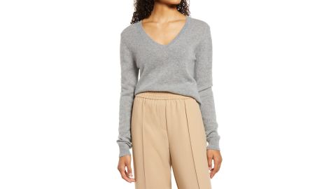 Nordstrom Cashmere Essential V-neck sweater