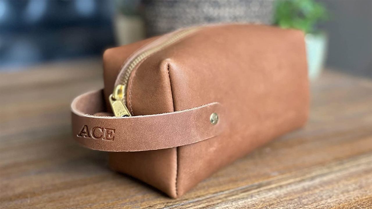 Northwind Supply Leather Personalized Dopp Kit