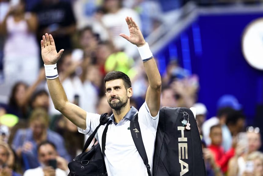 Djokovic cae ante Navone en un debut marcado por vómitos y lágrimas