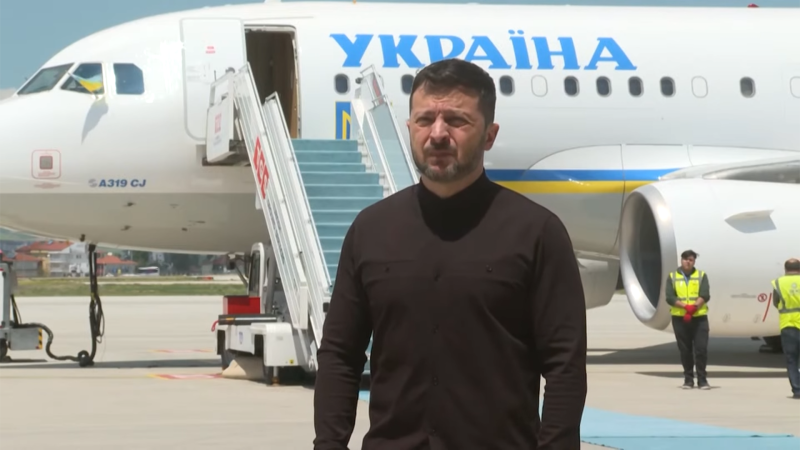 See Zelensky arrive in Ankara to meet with Erdogan