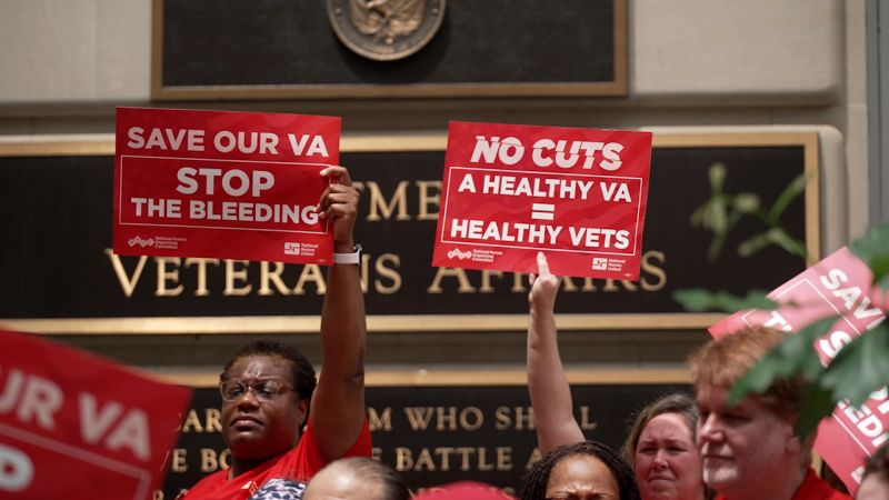 Frontline VA health jobs cut despite officials saying they’d largely be protected | CNN Politics