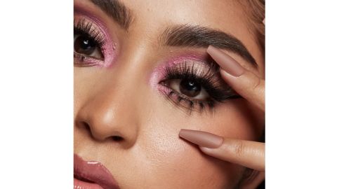 Nyx Jumbo Lash! in Fringe-Glam