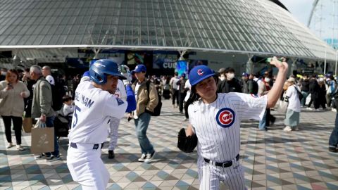 Ohtani opener Japan THUMB 30.jpg