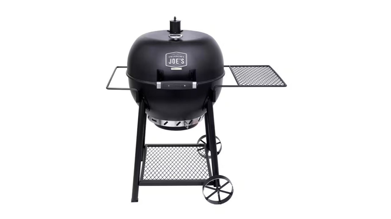 Oklahoma Joe’s Blackjack Charcoal Kettle Grill cnnu.jpg