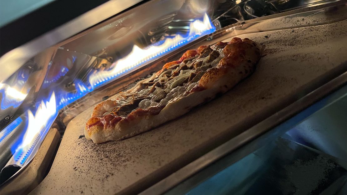 Conveyer Belt Pizza Peel & High-Performance Baking Steel Stones for pizza