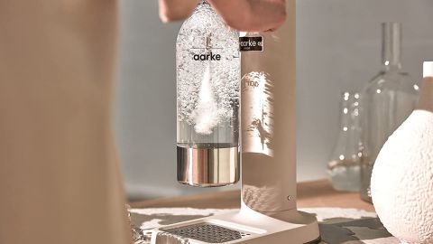 Aarke Carbonator III Premium Carbonator/Sparkling & Seltzer Water Maker 